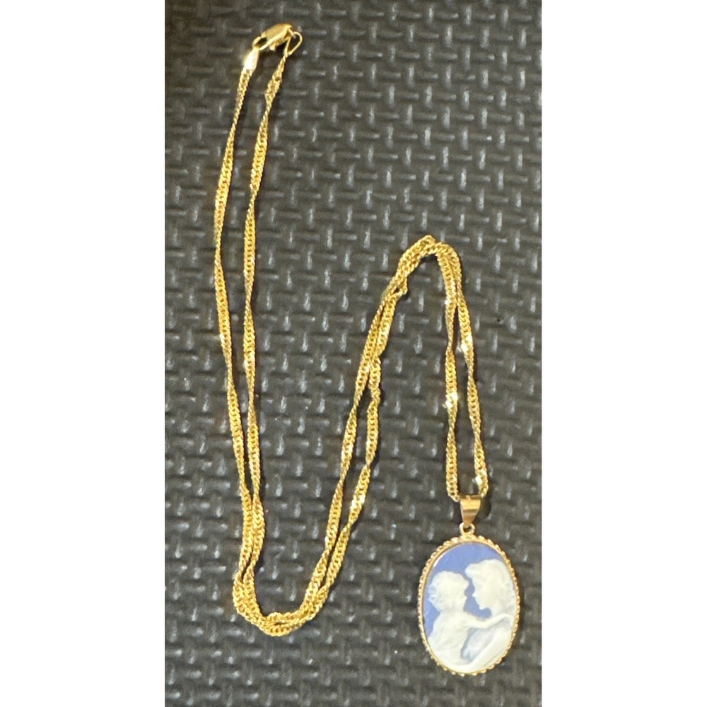 Blue Cameo Mother And Baby Pendant 10kt | 14kt Italy 20" Chain | Samuel Aaron - Picture 4 of 8